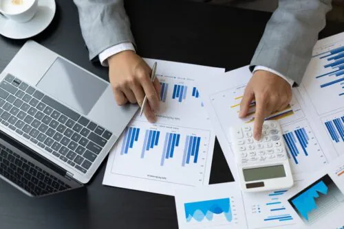 Desk Research: O Que É, Benefícios E Como Realizar